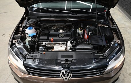 Volkswagen Jetta VI, 2013 год, 1 025 000 рублей, 3 фотография