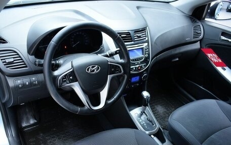 Hyundai Solaris II рестайлинг, 2012 год, 690 000 рублей, 9 фотография