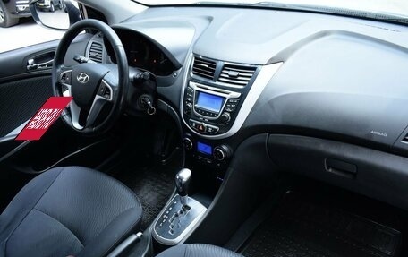 Hyundai Solaris II рестайлинг, 2012 год, 690 000 рублей, 15 фотография