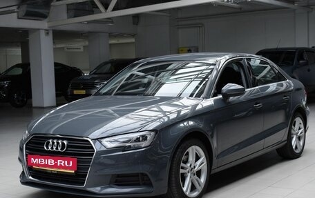 Audi A3, 2018 год, 1 700 000 рублей, 3 фотография