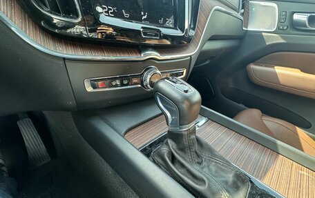 Volvo XC60 II, 2021 год, 4 200 000 рублей, 35 фотография