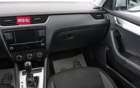 Skoda Octavia, 2018 год, 1 649 000 рублей, 11 фотография