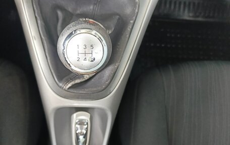 Toyota Auris II, 2008 год, 699 000 рублей, 16 фотография