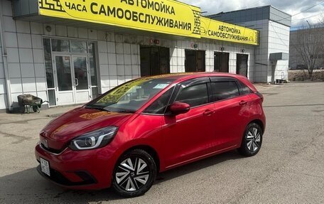 Honda Fit, 2020 год, 1 850 000 рублей, 2 фотография