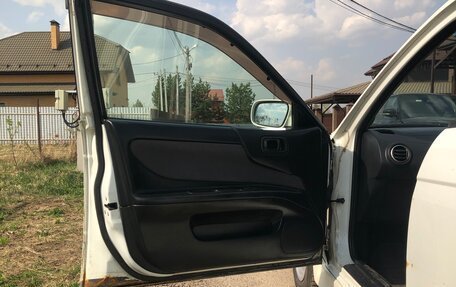 Nissan Avenir II, 2004 год, 495 000 рублей, 15 фотография