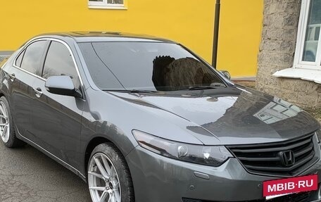 Honda Accord VIII рестайлинг, 2008 год, 1 350 000 рублей, 2 фотография