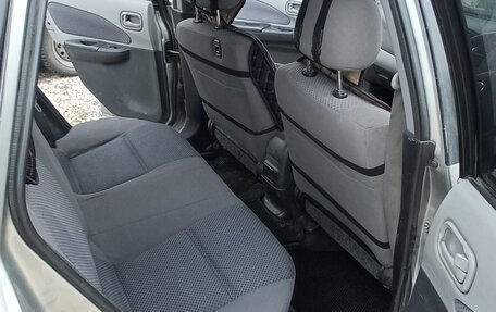 Nissan Wingroad III, 2003 год, 350 000 рублей, 5 фотография