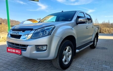 Isuzu D-Max II, 2017 год, 2 050 000 рублей, 19 фотография
