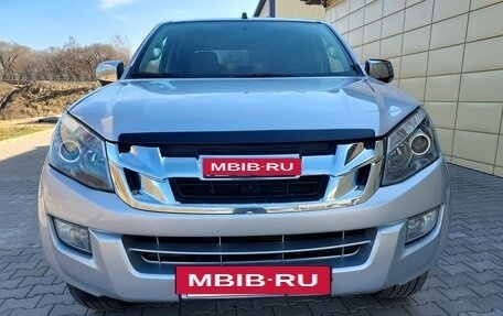 Isuzu D-Max II, 2017 год, 2 050 000 рублей, 18 фотография