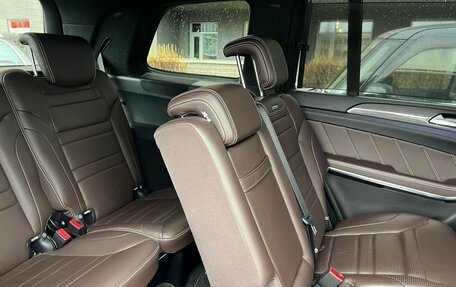 Mercedes-Benz GLS AMG, 2016 год, 5 500 000 рублей, 24 фотография