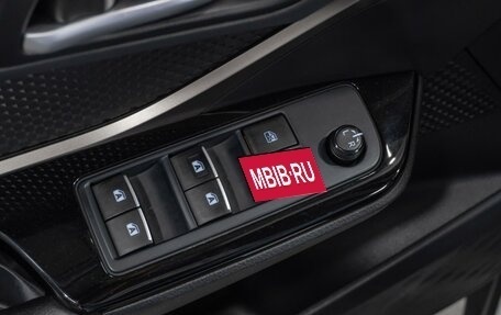 Toyota C-HR I рестайлинг, 2018 год, 2 249 000 рублей, 17 фотография