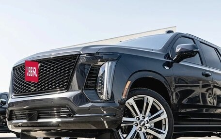 Cadillac Escalade V, 2024 год, 25 000 000 рублей, 7 фотография