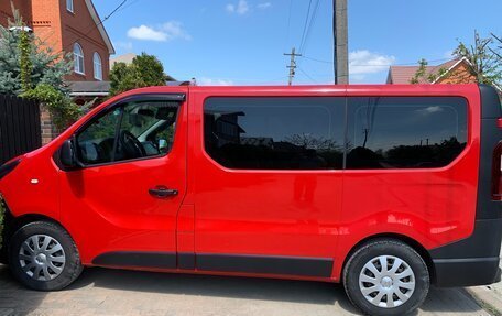 Opel Vivaro B, 2016 год, 2 170 000 рублей, 1 фотография