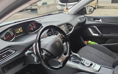 Peugeot 308 II, 2018 год, 1 320 000 рублей, 7 фотография