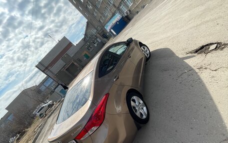 Hyundai Elantra V, 2013 год, 1 200 000 рублей, 3 фотография