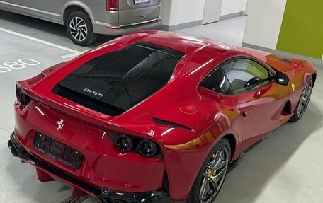 Ferrari 812, 2019 год, 36 900 000 рублей, 9 фотография