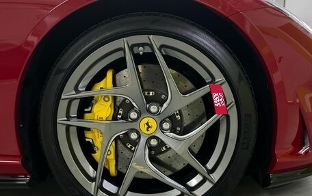 Ferrari 812, 2019 год, 36 900 000 рублей, 15 фотография