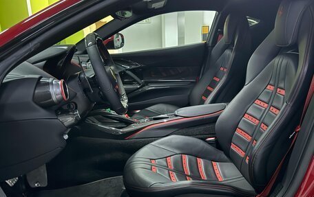 Ferrari 812, 2019 год, 36 900 000 рублей, 22 фотография