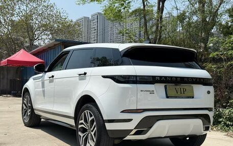 Land Rover Range Rover Evoque II, 2022 год, 2 600 000 рублей, 4 фотография