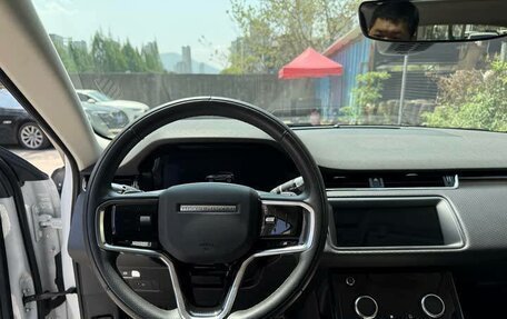 Land Rover Range Rover Evoque II, 2022 год, 2 600 000 рублей, 14 фотография
