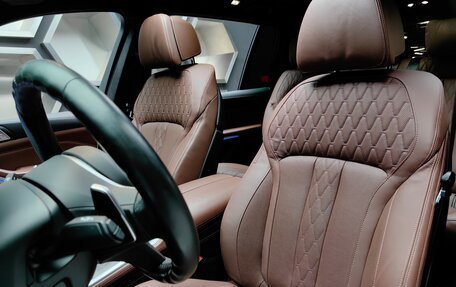 BMW X7, 2020 год, 9 000 000 рублей, 18 фотография