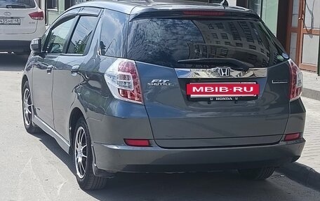 Honda Fit Shuttle I рестайлинг, 2014 год, 1 100 000 рублей, 3 фотография
