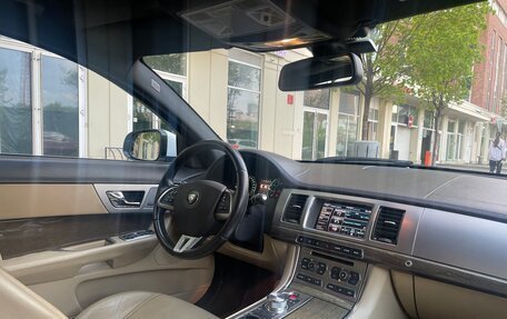 Jaguar XF I рестайлинг, 2014 год, 1 700 000 рублей, 10 фотография