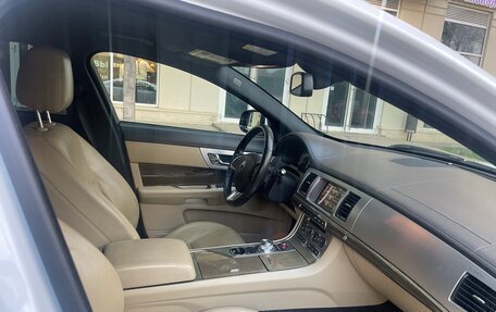 Jaguar XF I рестайлинг, 2014 год, 1 700 000 рублей, 11 фотография