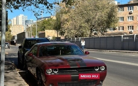 Dodge Challenger III рестайлинг 2, 2020 год, 4 990 000 рублей, 35 фотография