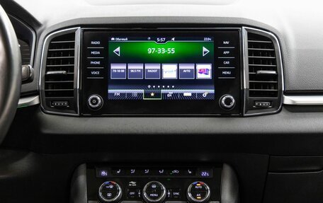 Skoda Karoq I, 2021 год, 2 398 000 рублей, 21 фотография