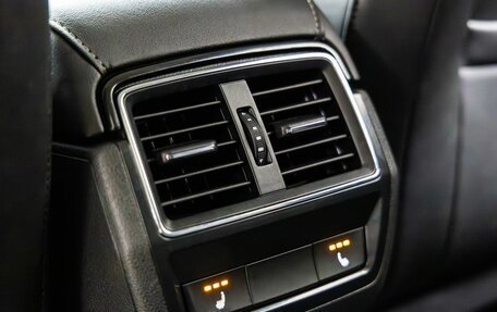 Skoda Karoq I, 2021 год, 2 398 000 рублей, 32 фотография