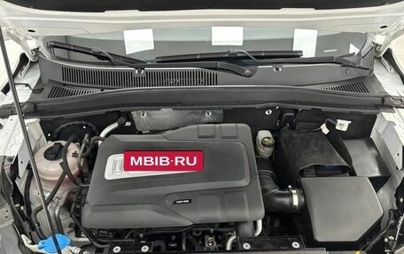FAW Bestune T77, 2022 год, 1 580 000 рублей, 14 фотография