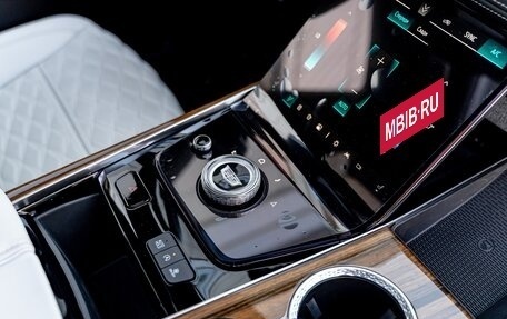 Cadillac Escalade V, 2024 год, 25 000 000 рублей, 24 фотография
