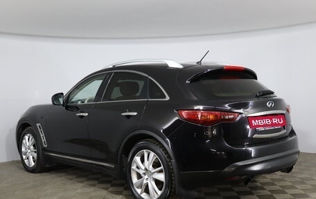 Infiniti QX70, 2015 год, 1 990 000 рублей, 7 фотография