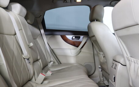 Infiniti QX70, 2015 год, 1 990 000 рублей, 23 фотография