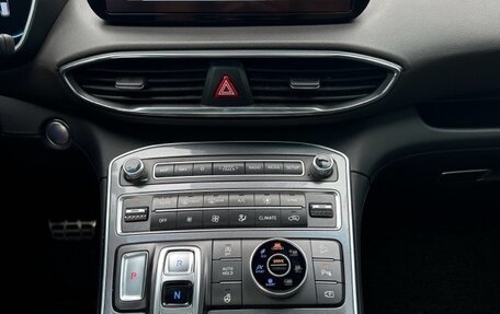 Hyundai Santa Fe IV, 2022 год, 3 199 900 рублей, 10 фотография