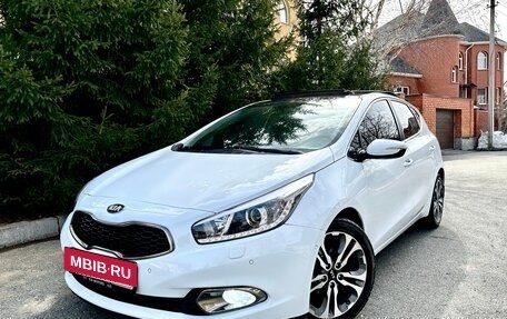 KIA cee'd III, 2012 год, 1 385 000 рублей, 2 фотография