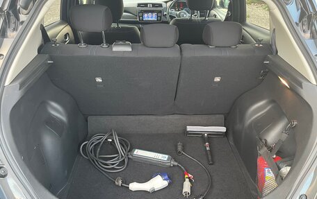 Nissan Leaf II, 2017 год, 1 350 000 рублей, 10 фотография