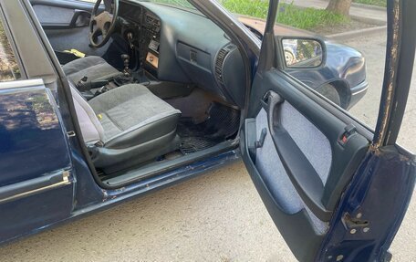 Opel Omega A, 1988 год, 120 000 рублей, 12 фотография