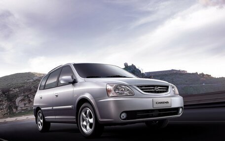 KIA Carens I (RS), 2005 год, 550 000 рублей, 1 фотография