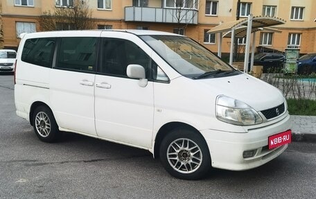 Nissan Serena II, 2000 год, 600 000 рублей, 1 фотография