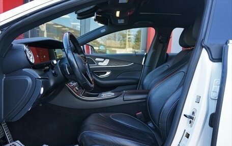 Mercedes-Benz CLS, 2022 год, 4 630 000 рублей, 10 фотография