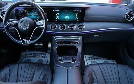 Mercedes-Benz CLS, 2022 год, 4 630 000 рублей, 8 фотография