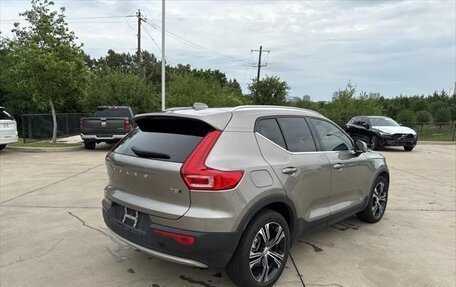 Volvo XC40 I, 2022 год, 4 140 000 рублей, 4 фотография