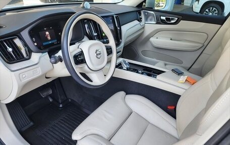 Volvo XC60 II, 2022 год, 4 220 000 рублей, 10 фотография