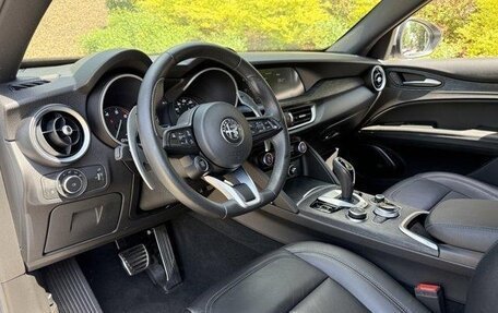 Alfa Romeo Stelvio, 2022 год, 3 230 000 рублей, 11 фотография