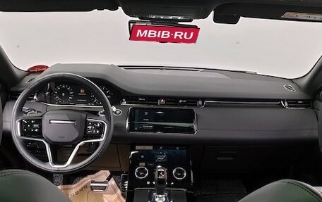Land Rover Range Rover Evoque II, 2022 год, 5 100 000 рублей, 6 фотография