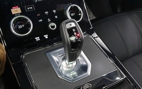 Land Rover Range Rover Evoque II, 2022 год, 5 100 000 рублей, 8 фотография