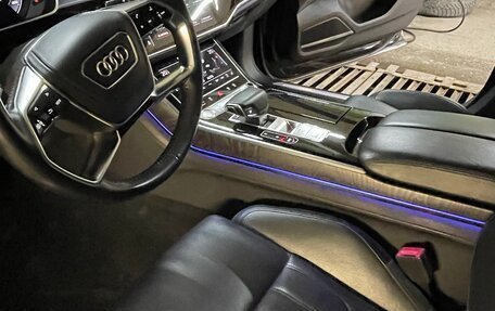 Audi A8, 2019 год, 6 300 000 рублей, 14 фотография