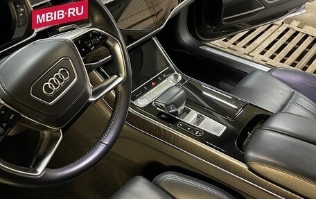 Audi A8, 2019 год, 6 300 000 рублей, 19 фотография